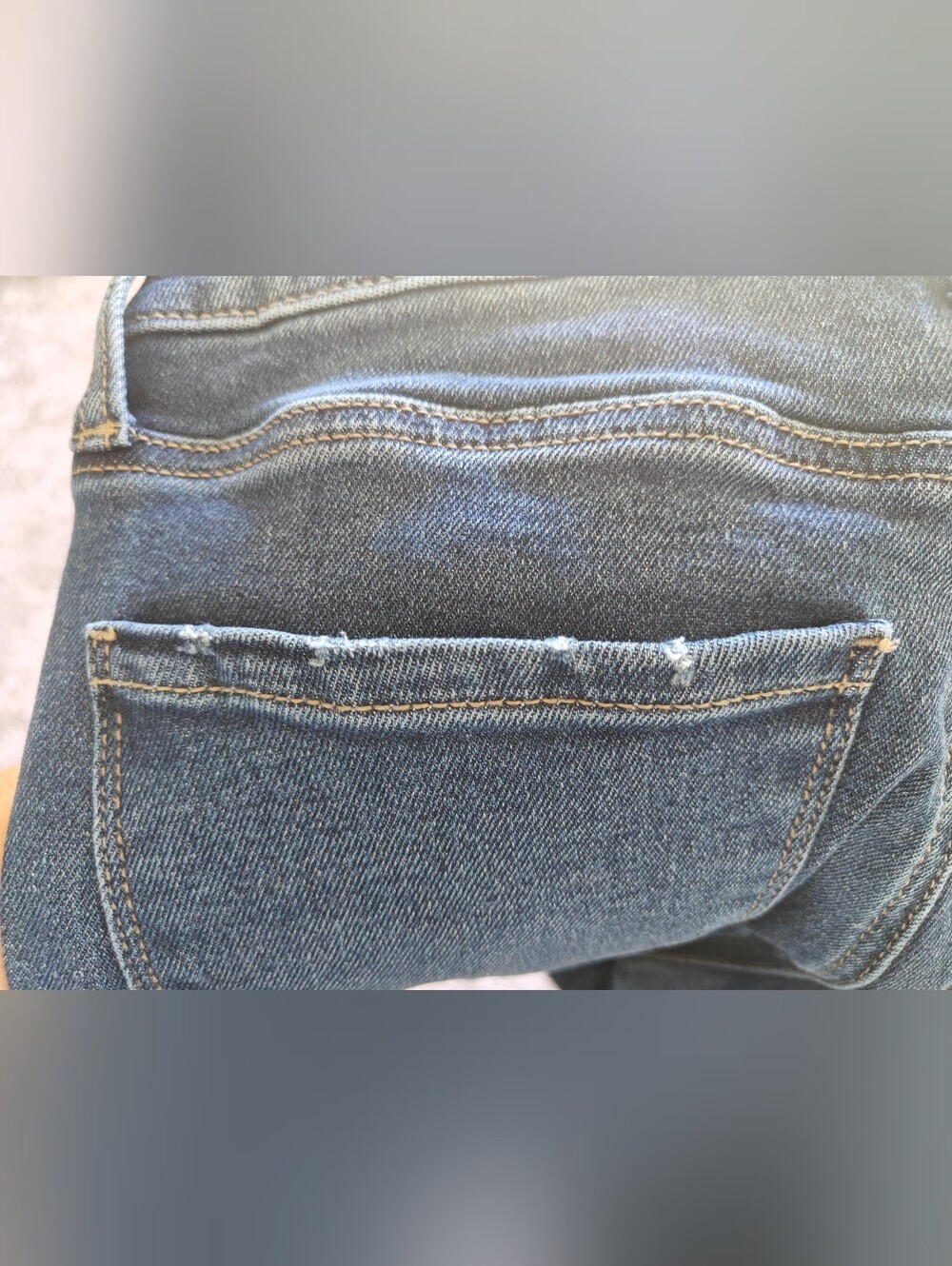 Evereve The EVER Straight Women's Straight Leg Blue Jeans Size 28 - Picture 4 of 4